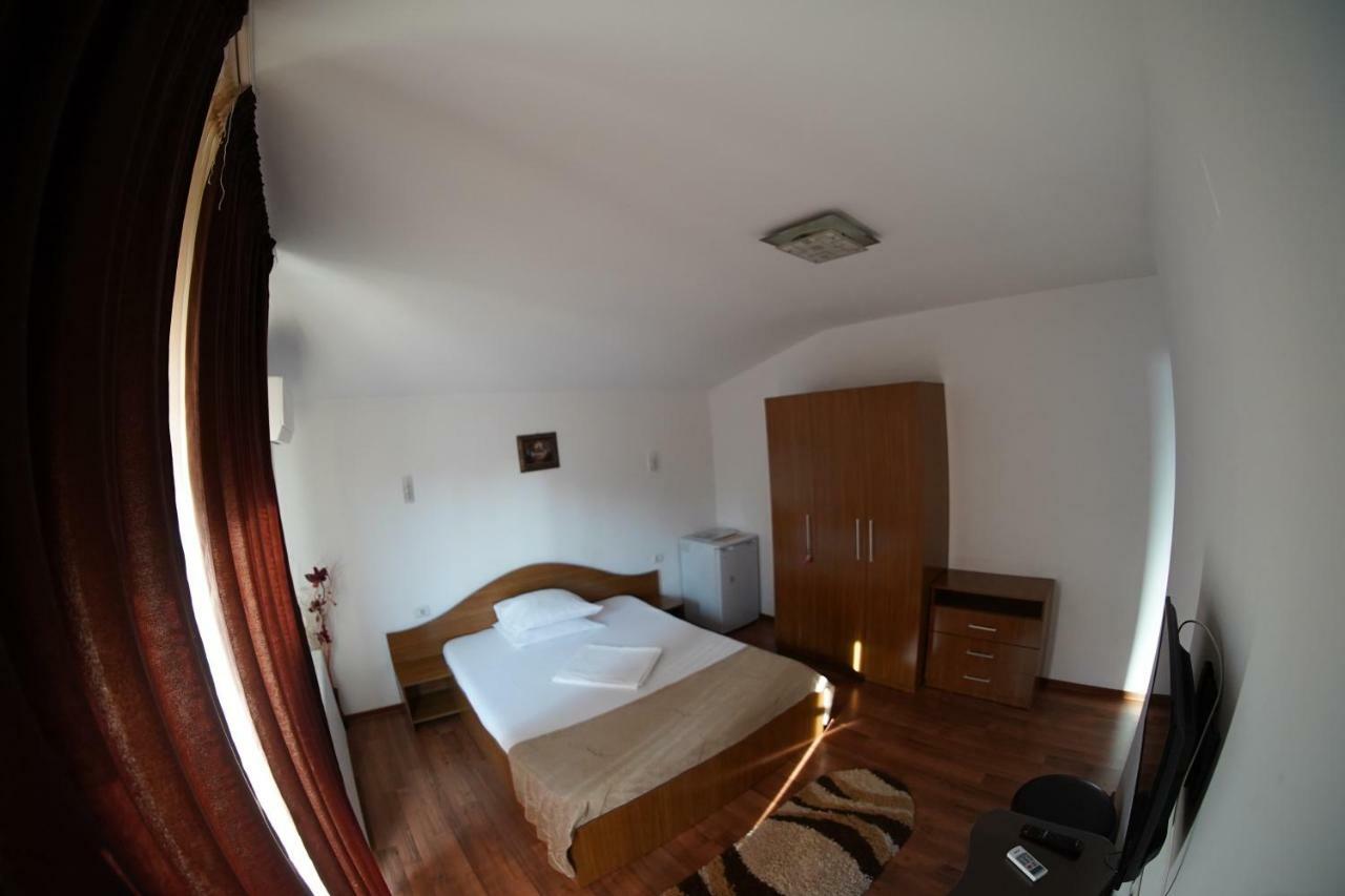 Vila Trandafir Constanta Bagian luar foto