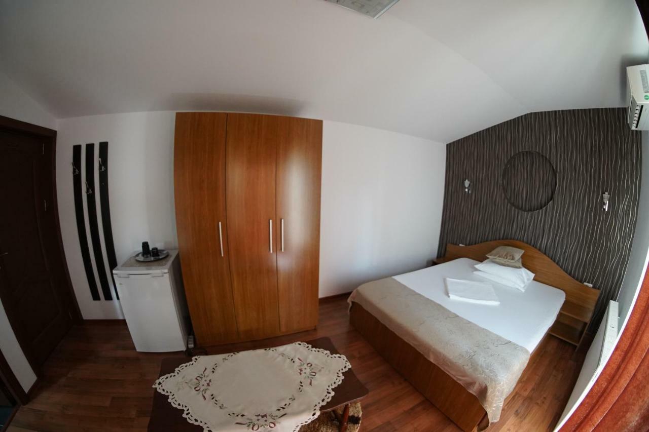 Vila Trandafir Constanta Bagian luar foto
