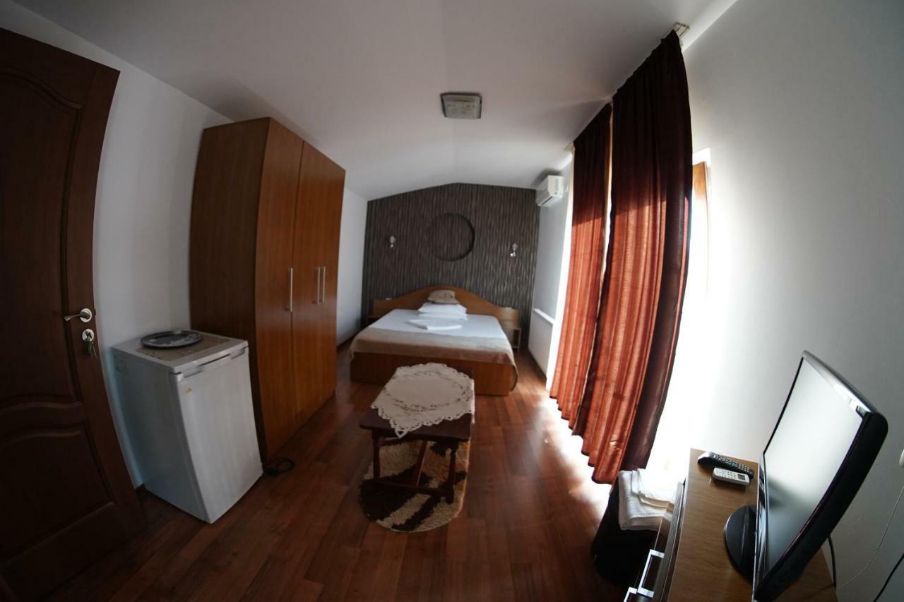 Vila Trandafir Constanta Bagian luar foto